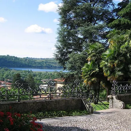 Oda ve Kahvaltı Le Due Torrette 2*