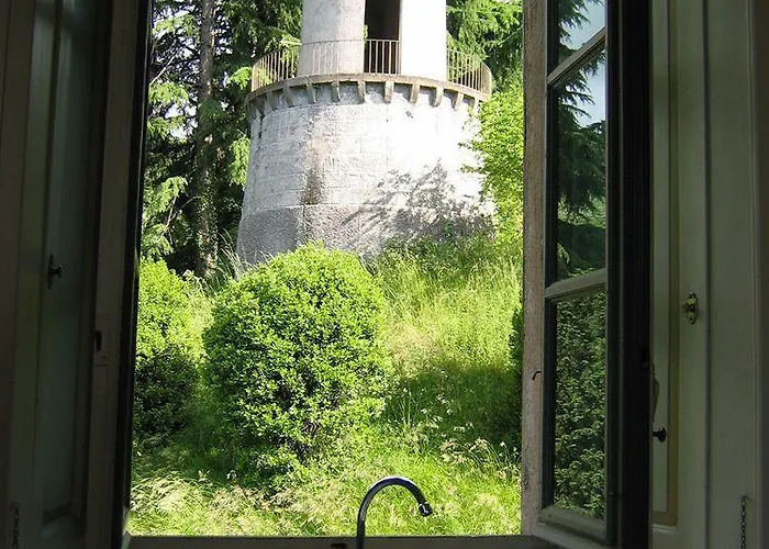 Le Due Torrette Erba