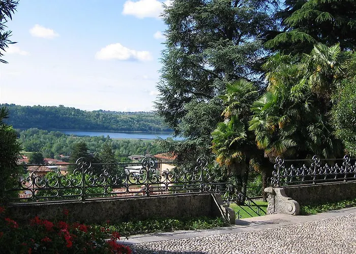 Bed & Breakfast Le Due Torrette 2*