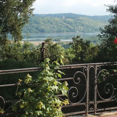 Alojamento de Acomodação e Pequeno-almoço Le Due Torrette